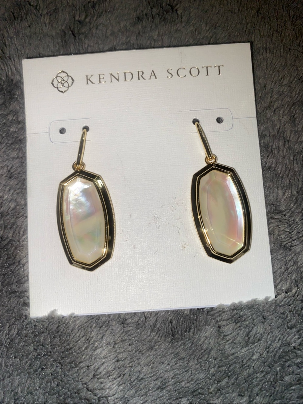 Kendra Scott Gold w/Ivory MOP Elisa Bezel Earrings $80